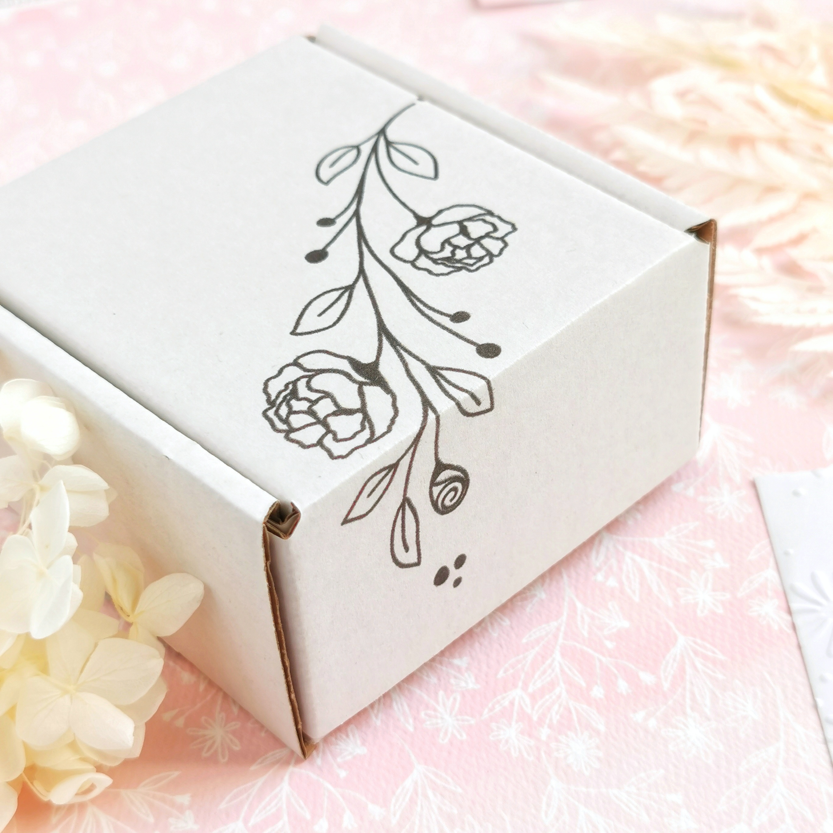 Mairi - dárková krabička na květinkové šperky